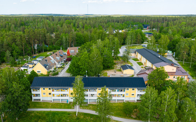 Ett fågelperspektiv av ett bostadsområde.