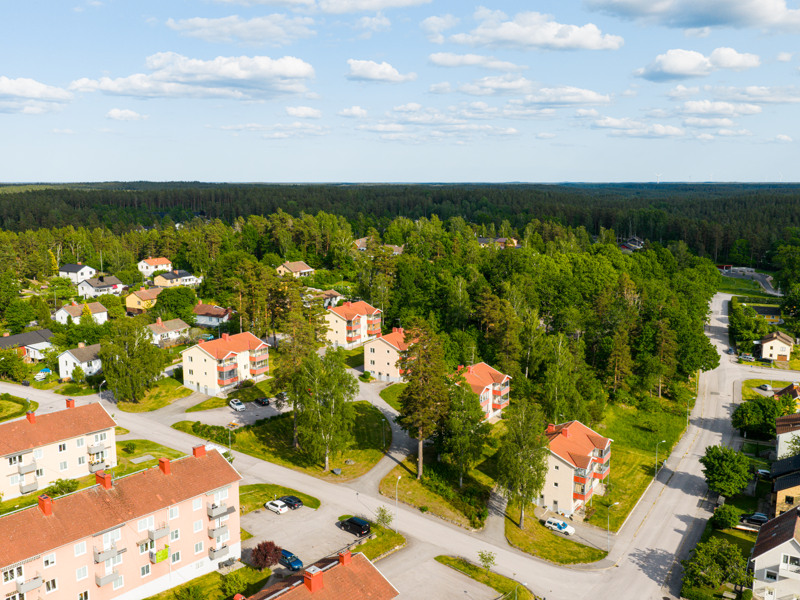 Ett fågelperspektiv av ett bostadsområde.